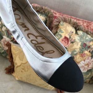 Darling Silver Sam Edelman Cap Toe Ballet Flats 8